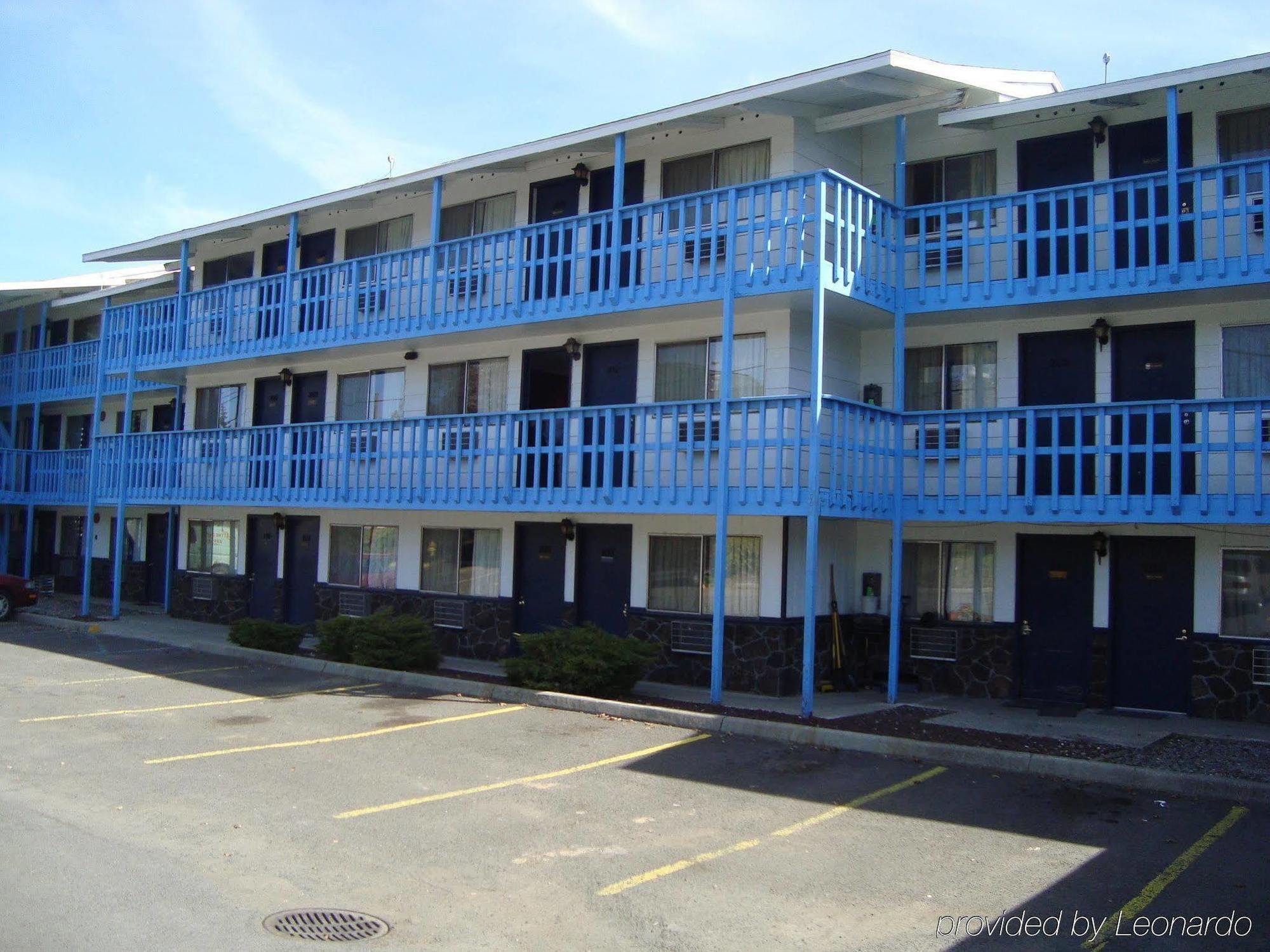 Willow Springs Motel Cheney Exterior photo